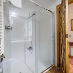 Apartamento Con Patio Cordobés En San Basilio&parking Córdoba